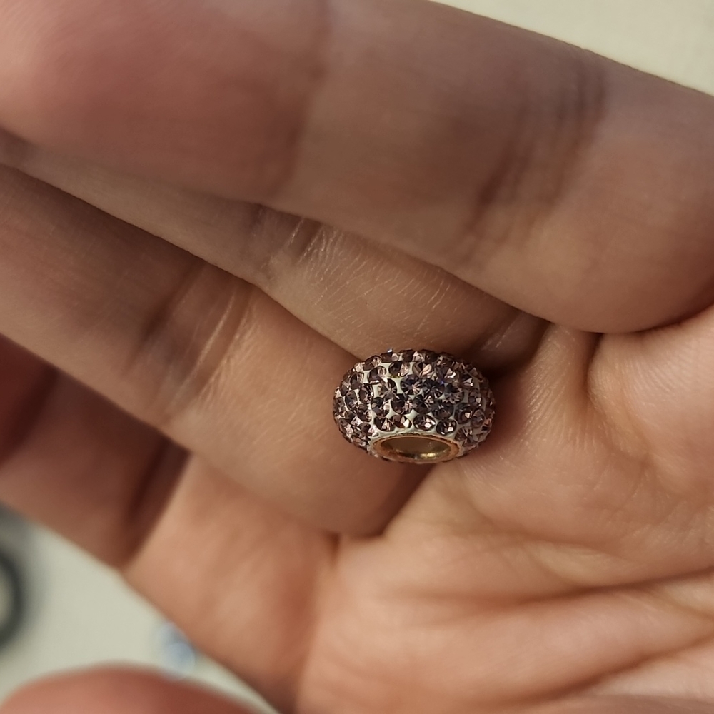 Individuality Crystal Bead